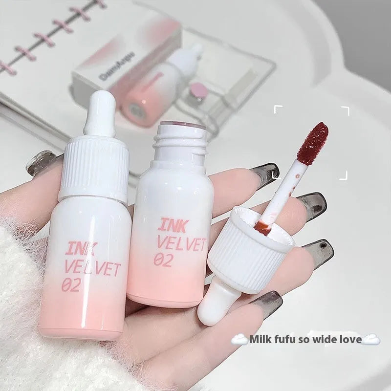Mirror Lip Lacquer in four colours: Spring Day Wilderness, Orange Tabby Cat Diary, Low-key Charming, Misty Berry
