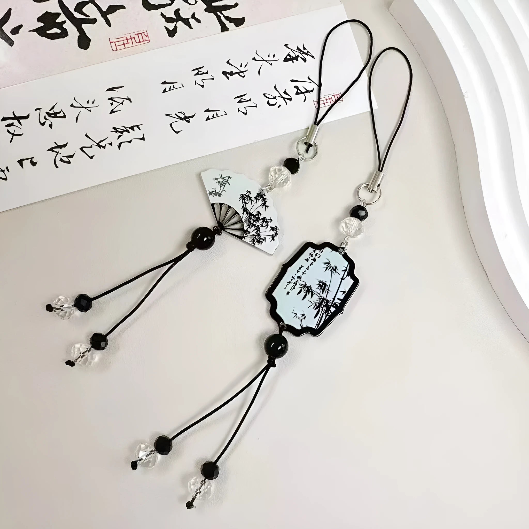 Guofeng Chinese style floral bead pendant keychain with baking varnish finish