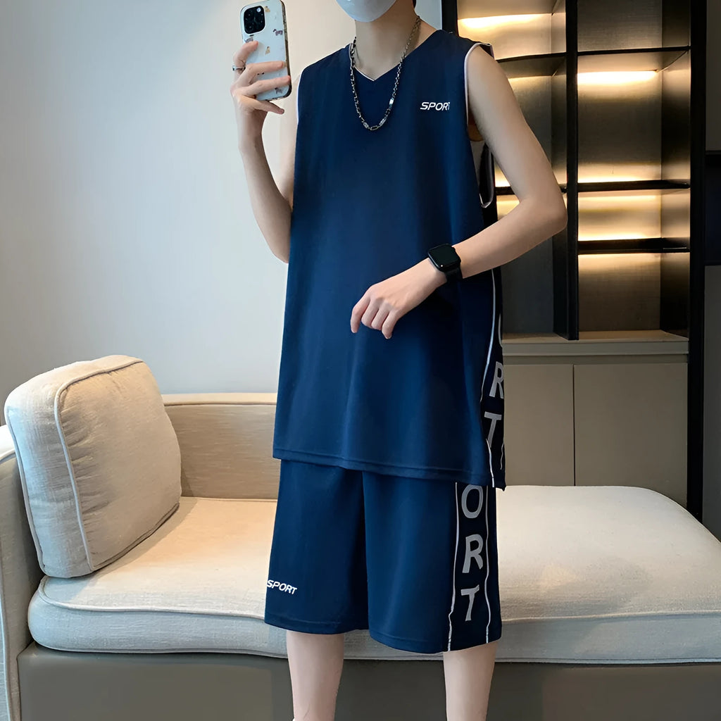 Basketball wear sleeveless vest and shorts sports suit in white, polyester fibre, summer training