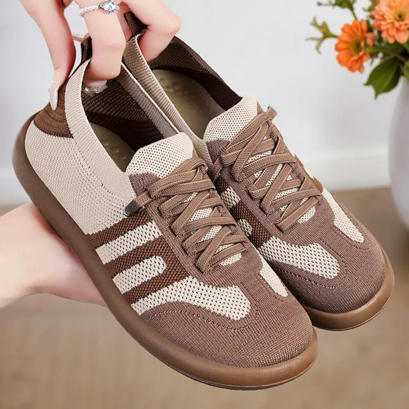Retro German training shoes with fly woven mesh upper and polyurethane sole in low-top design