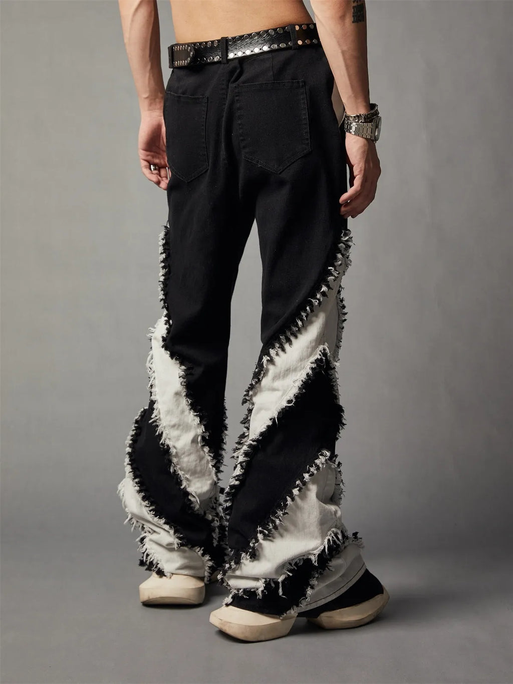 Black white patchwork slim fit rough edge washed jeans with mid waist and zip fly