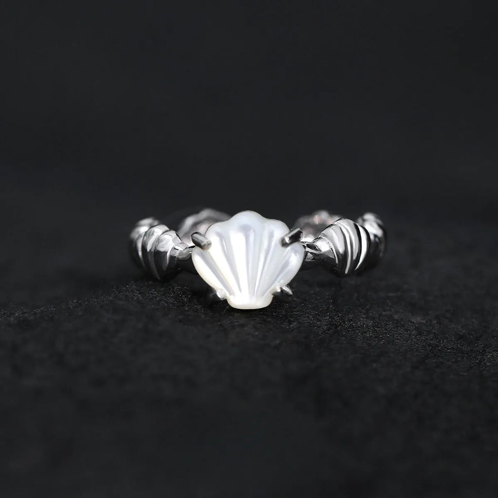 Adjustable silver ring with shell and tiger eye stone in white gold electroplated finish