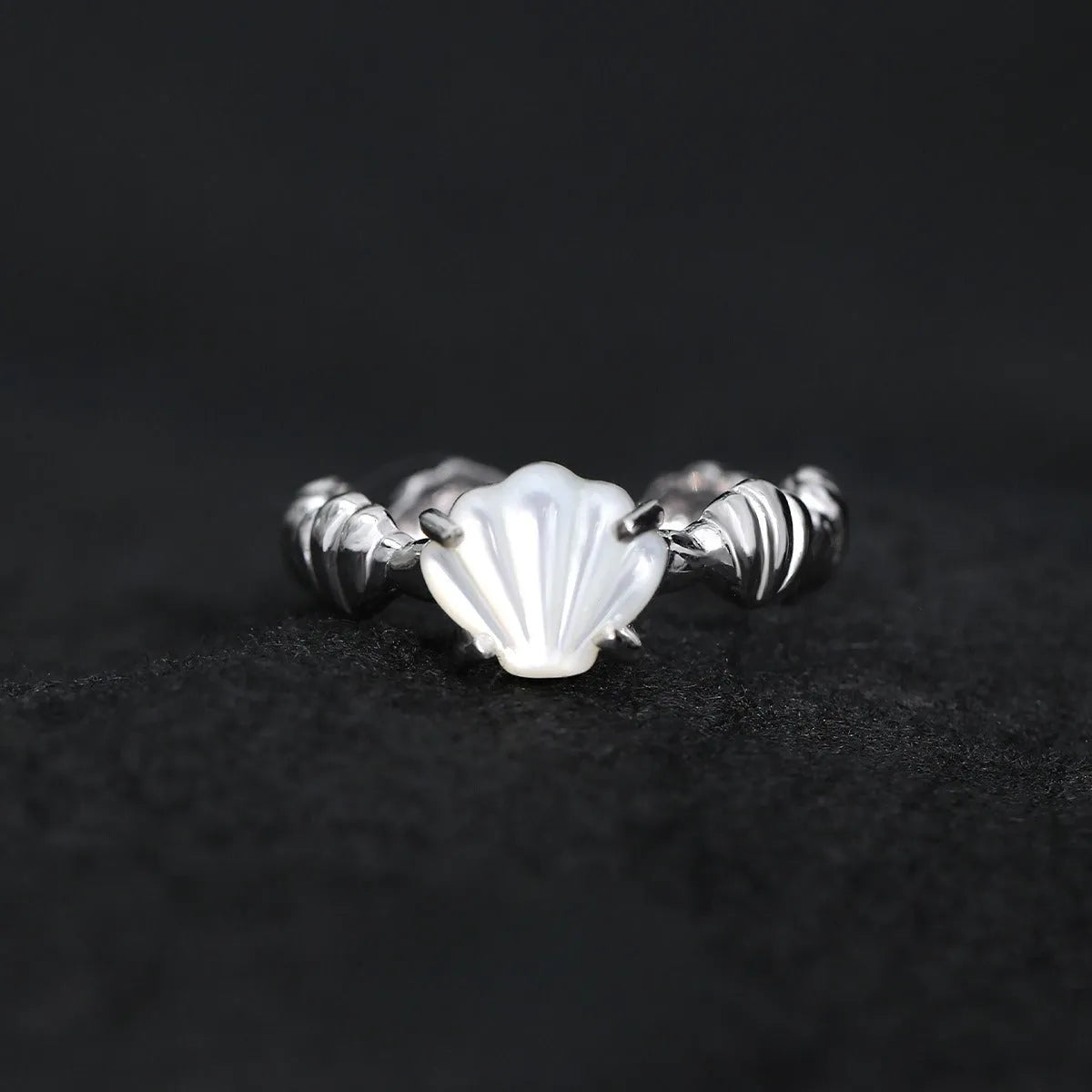 Adjustable silver ring with shell and tiger eye stone in white gold electroplated finish