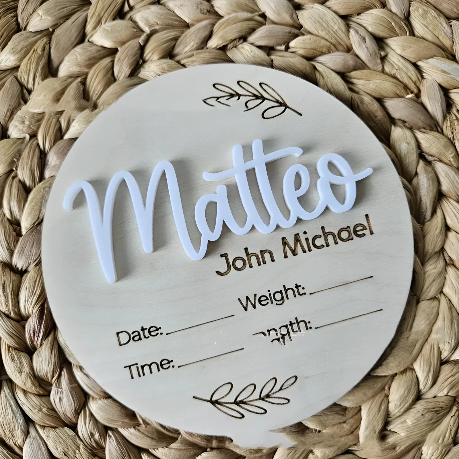 Square wooden newborn name label with birth information display, 15x15 cm plywood construction