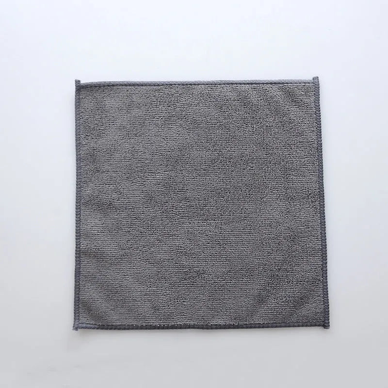 Grey square microfiber kitchen cleaning cloth for oilproof and lint-free pot and bowl cleaning