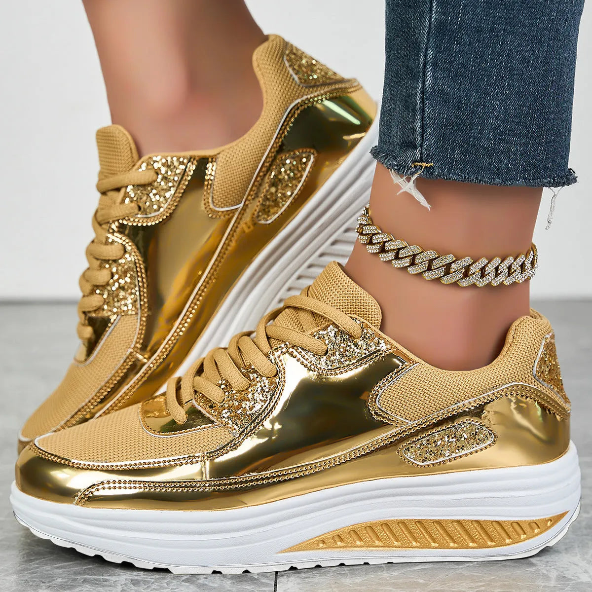 Women's outdoor travel leisure shoes mesh upper round toe gold silver solid colour