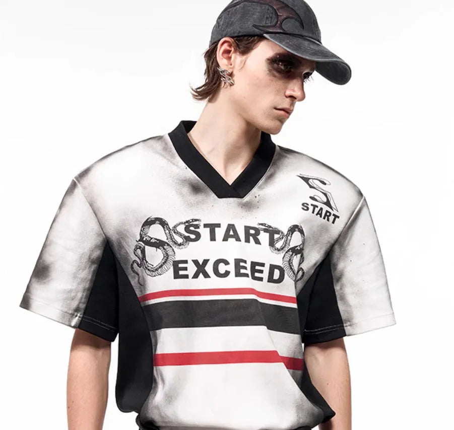 V-neck short sleeve top with padded shoulders and snake letter pattern print in Korean style
