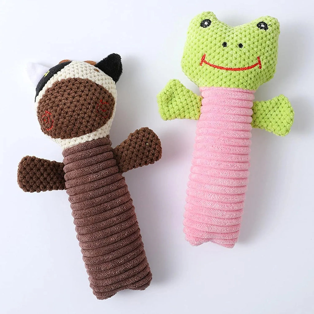 Squeaky stuffed animal dog chew toy in polyester fibre for dental care and chewing relief