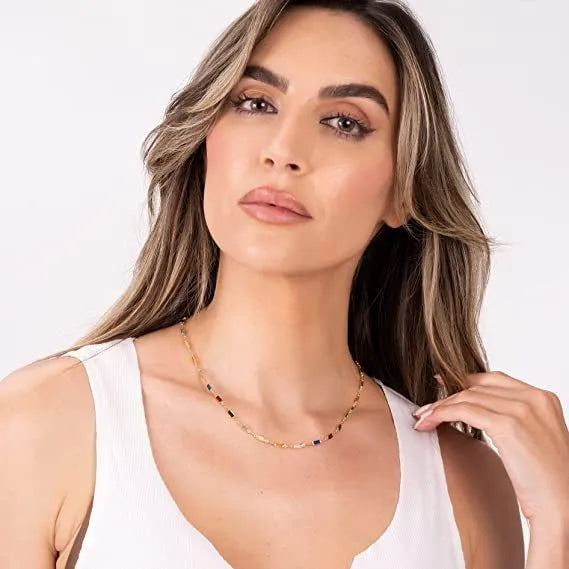 Ladies' geometric crystal necklace with adjustable alloy chain and glass pendant