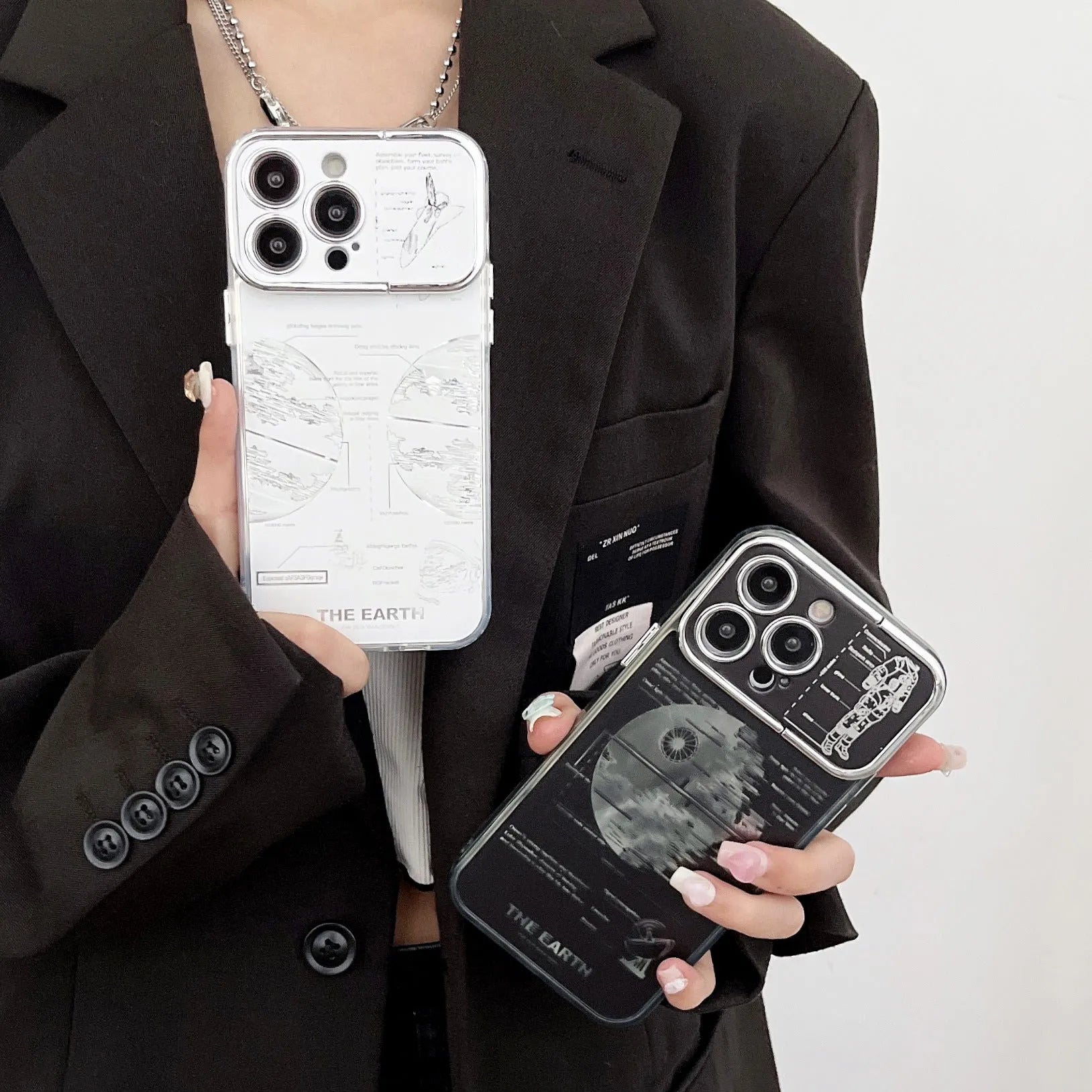 Pleated bracket phone case in TPU material with fall protection for iPhone 11-15 series, shown in colour as in Figure 1