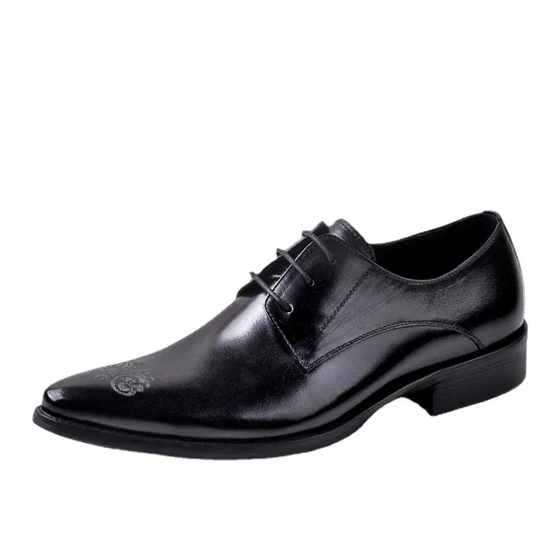 Men's leather pointed carved business formal shoes in cowhide with rubber sole, black colour, low-top
