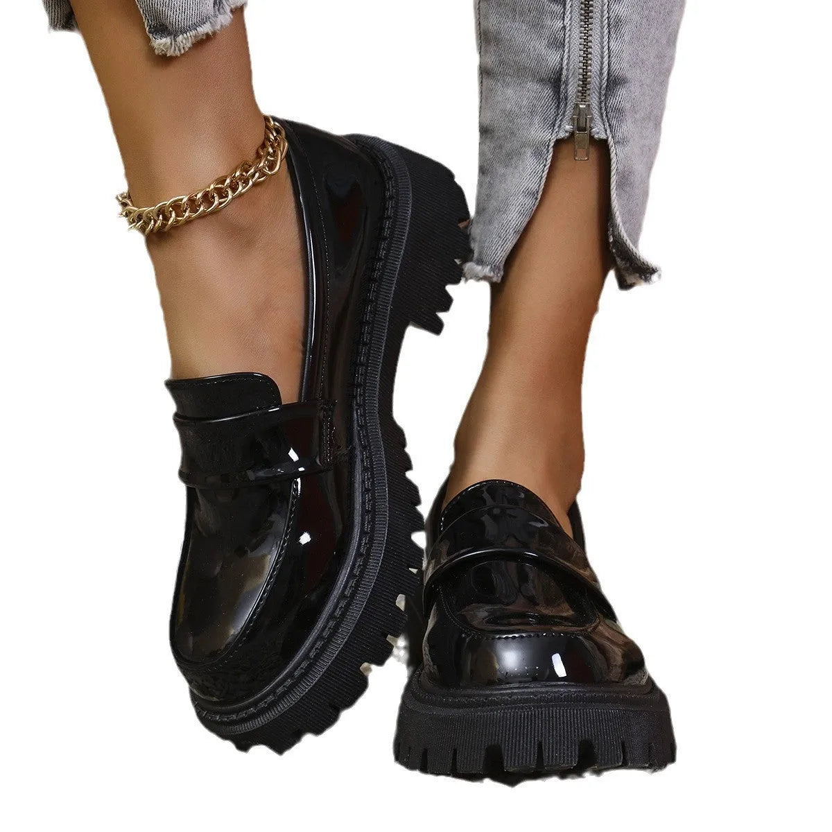 Plus size women's slip-on loafers with chunky heel in black, wine red, or green colours