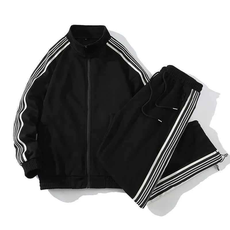 Trendy straight striped cotton sports suit for men with long sleeve jacket and cropped pants in khaki colour