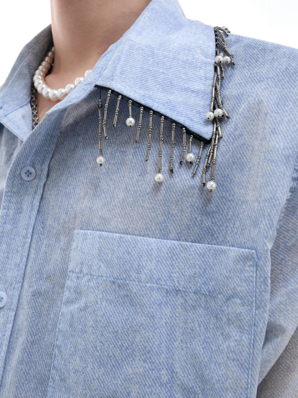 Blue half-sleeve loose fit shirt for summer leisure wear