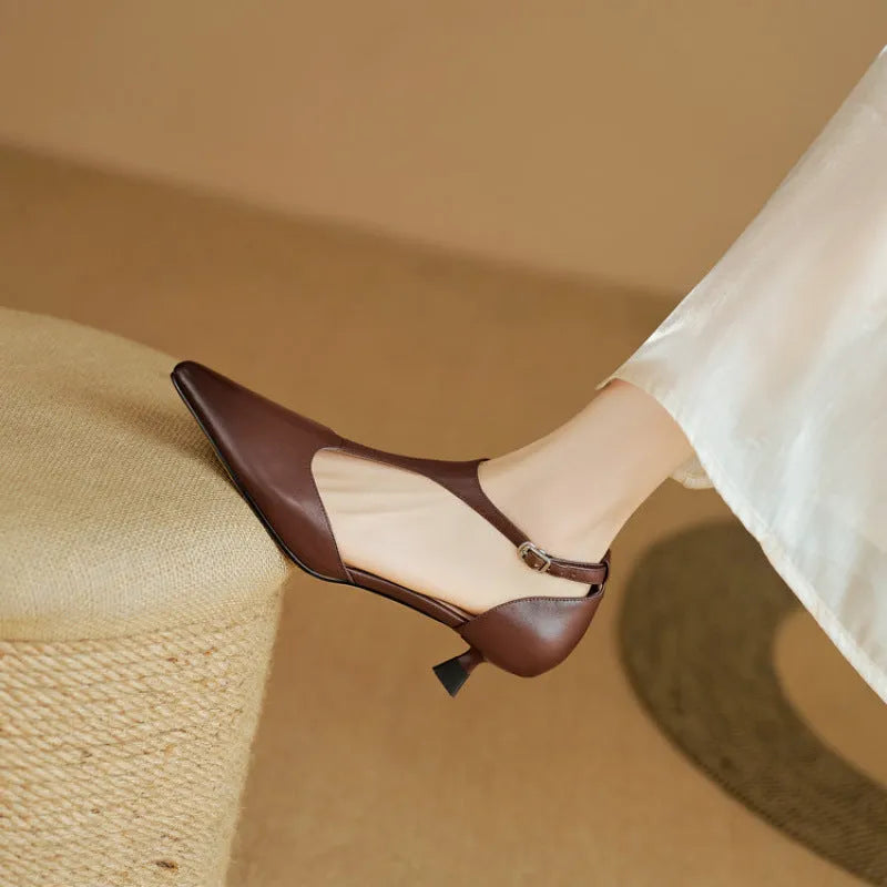 Women's pointed toe high heels in cowhide leather, black and brown colour options