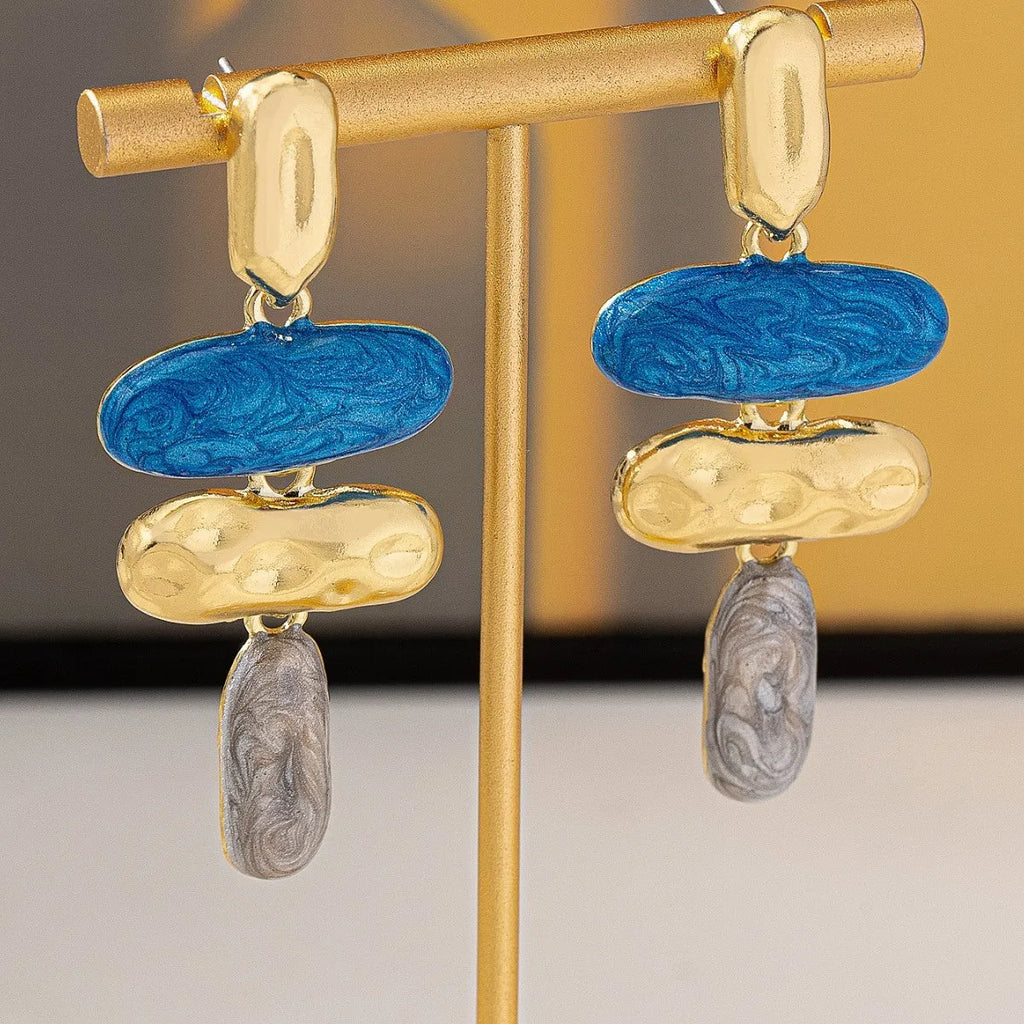 Geometry shaped stud earrings with multicolour electroplated finish on zinc alloy