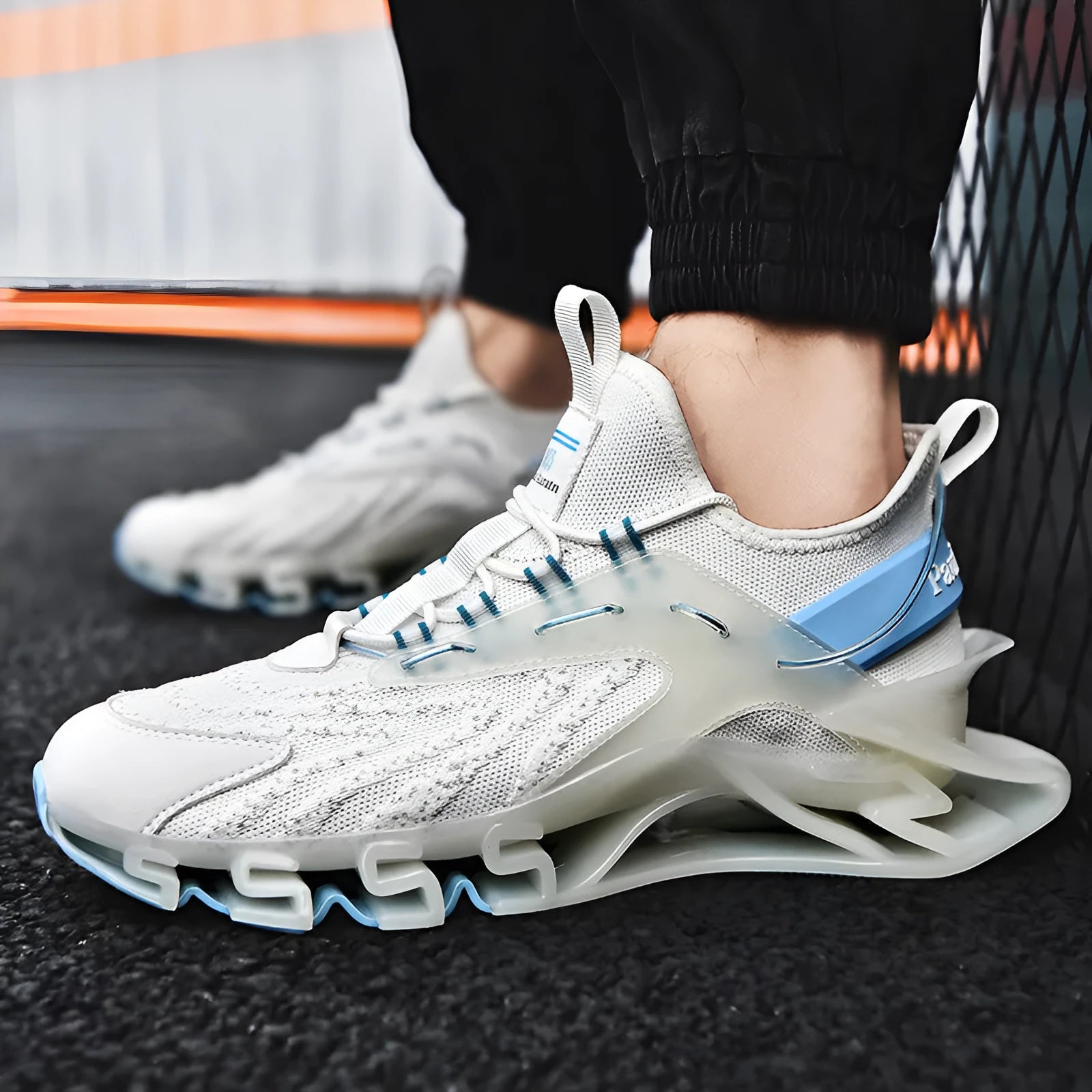 Men's breathable mesh Korean-style sports shoes in black, available in sizes 39 to 45 for summer and autumn wear