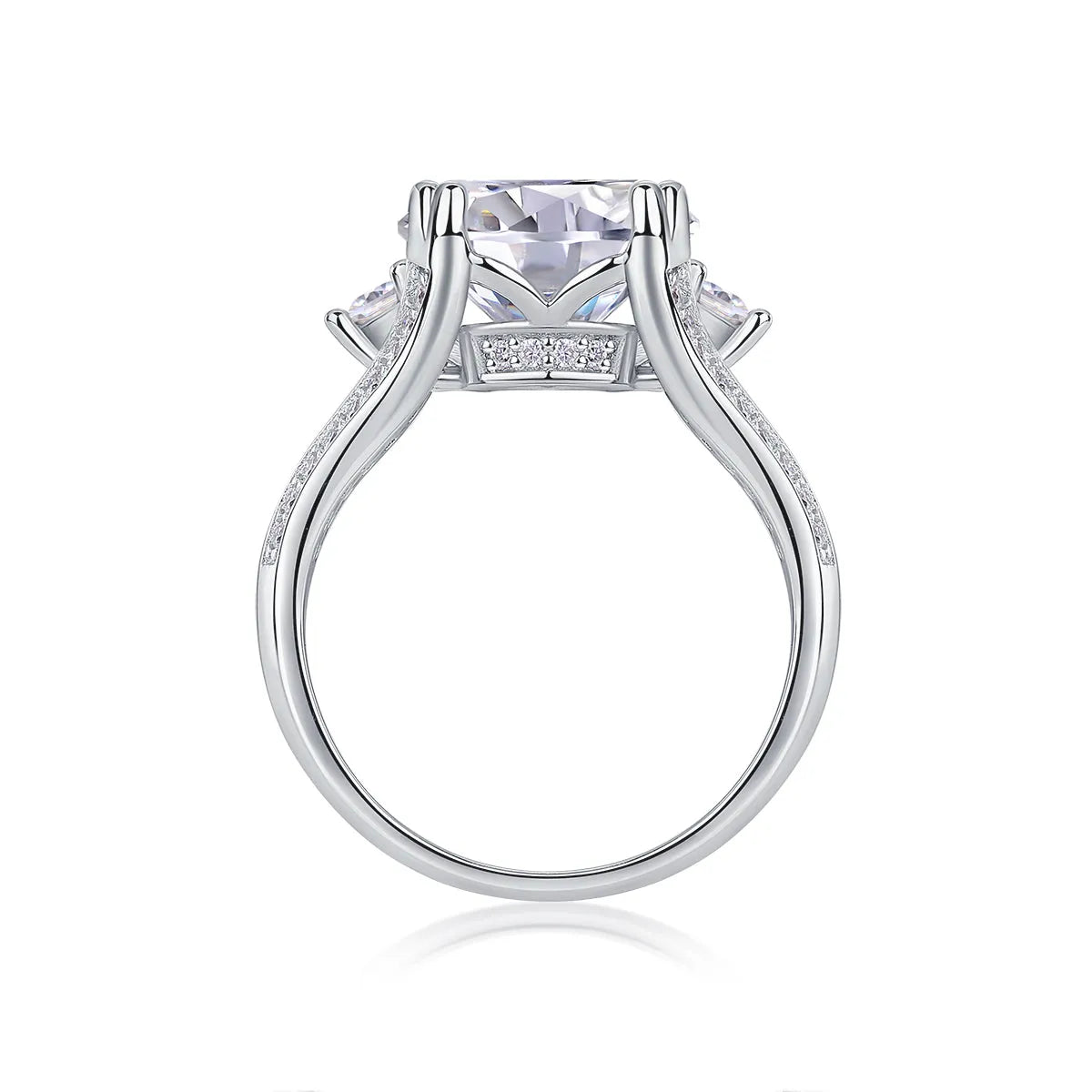 5-carat moissanite wedding ring S925 silver with gold plating on white background, GRA certificate included