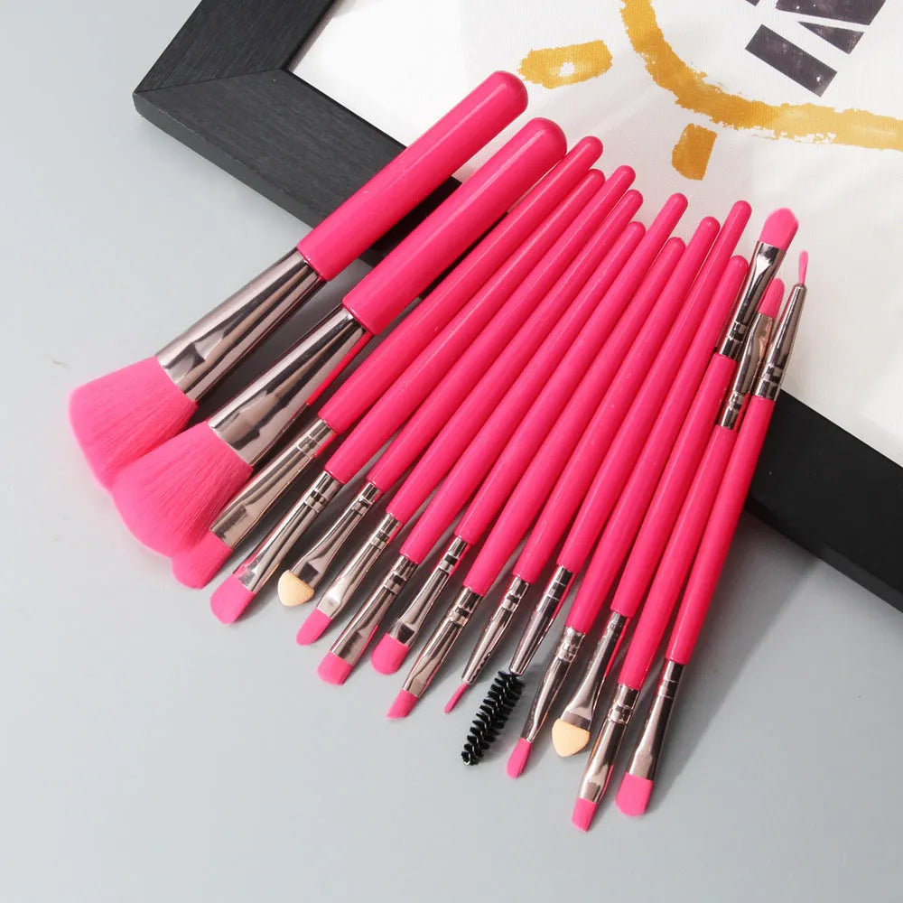 18-piece makeup brush set showing various brush shapes including fan tools for powder and contouring