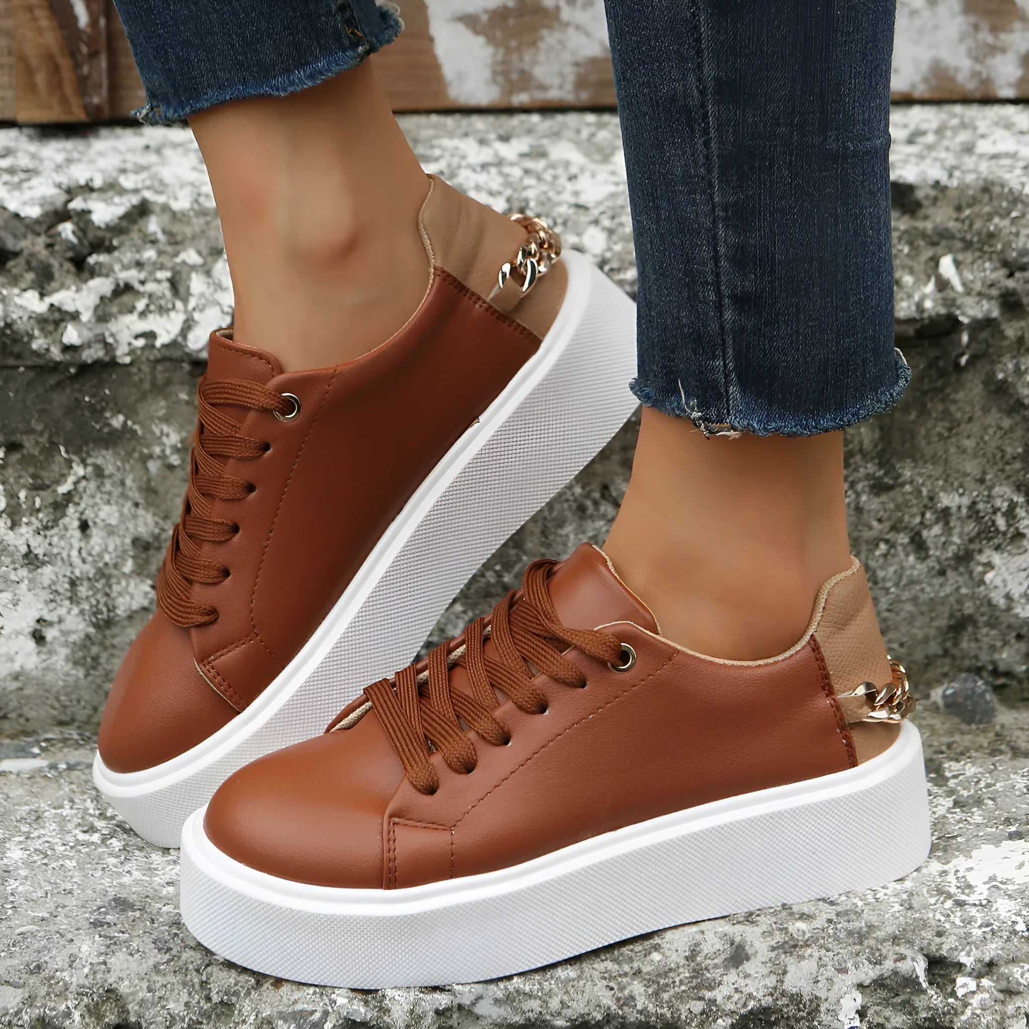 Round head cross strap thick bottom casual low-top sneakers chain pumps women black colour