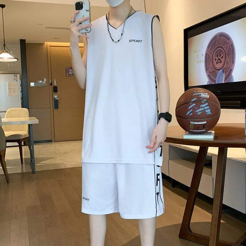 Basketball wear sleeveless vest and shorts sports suit in white, polyester fibre, summer training