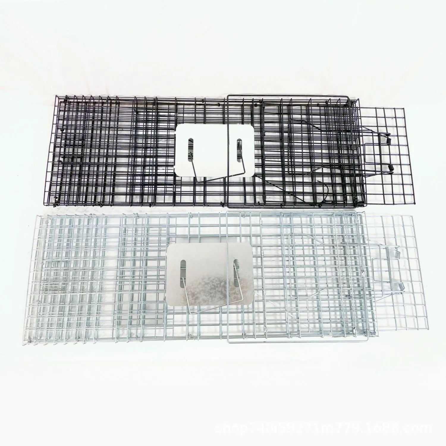 Fully automatic foldable cat trap cage galvanised steel 60x20x18cm with pedal mechanism on grass