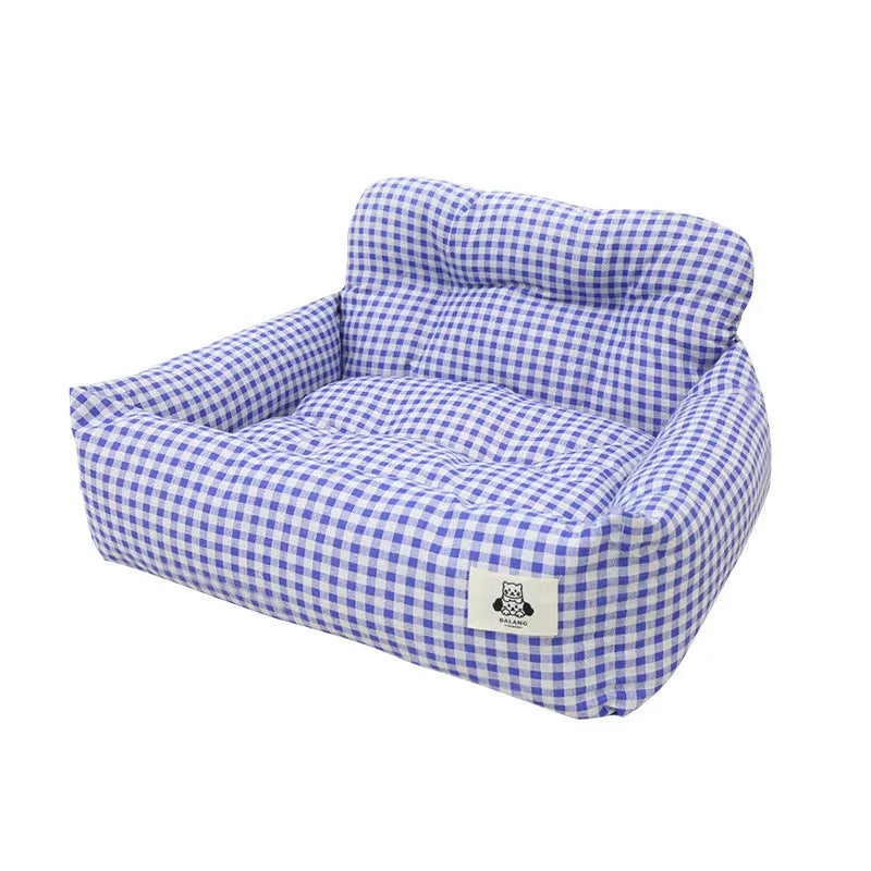 Stain-resistant car-mounted dog travel bed in blue plaid or grey, sizes 40x30x30cm or 55x40x30cm