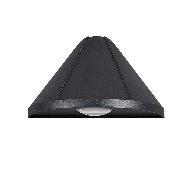 Black courtyard LED lamp with aluminium alloy shell and IP65 waterproof rating for outdoor garden lighting