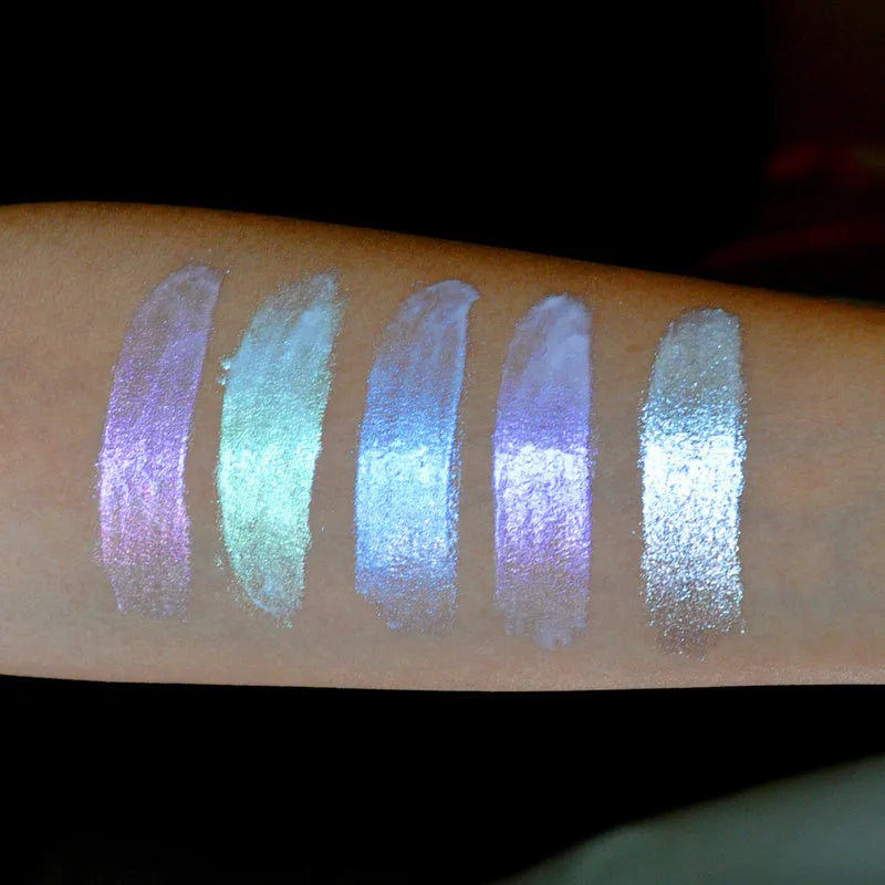 5-colour Aurora Chameleon highlighter shimmer eyeshadow bronzer contour palette in compact 3.5cm by 2.5cm size