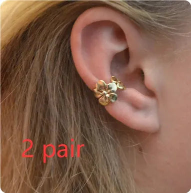 Gold starfish and scallop shell design women's earrings with electroplated finish