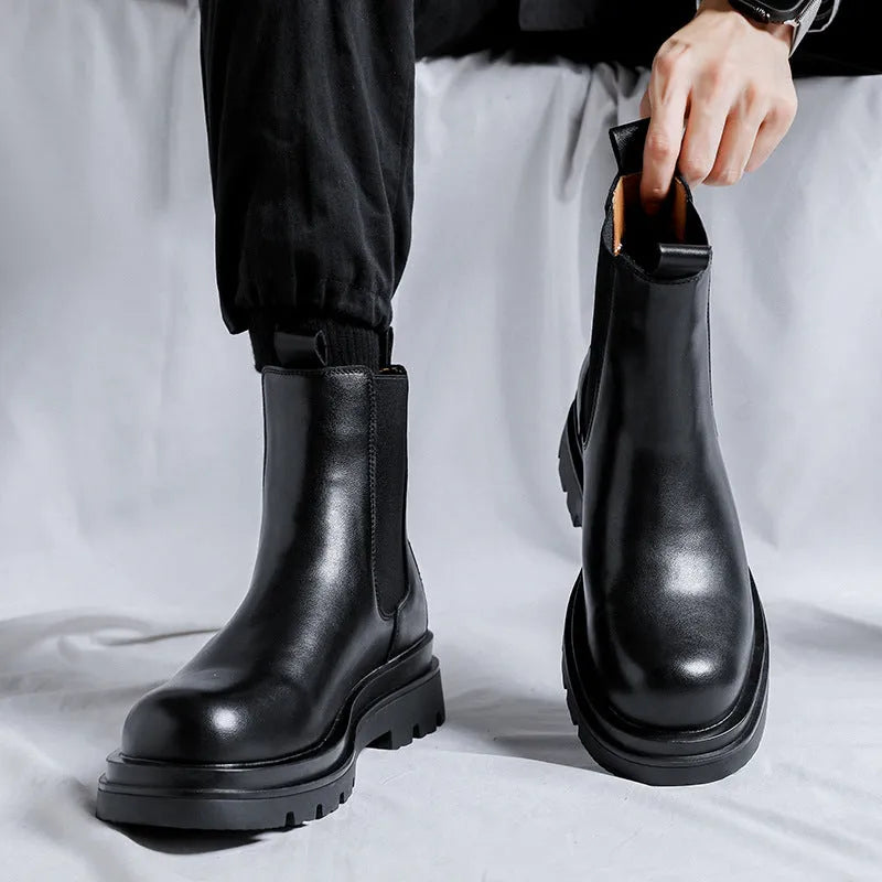 Chelsea men's high-top smoke pipe British Martin boots in Y666 black artificial PU leather with round toe and rubber sole.