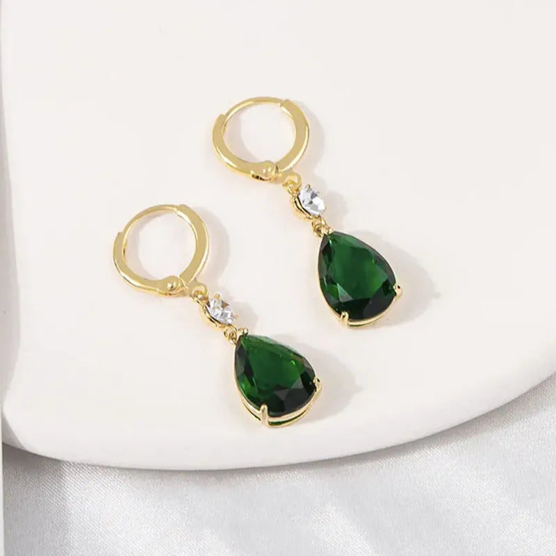 Green geometric teardrop alloy earrings with drop pendant design