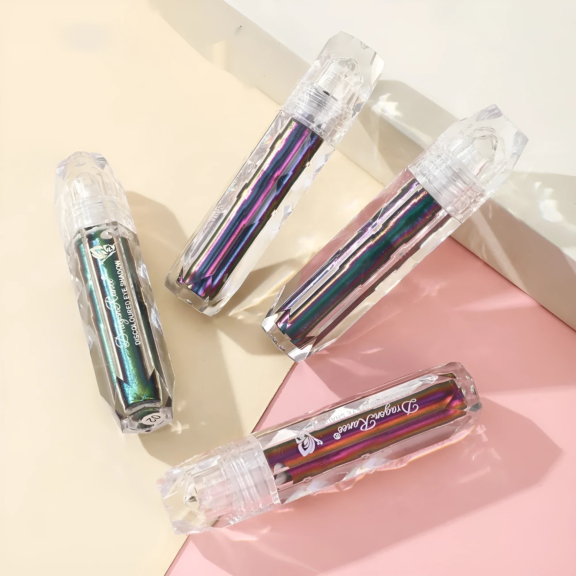 Chameleon liquid eye shadow super highlight gradient in purple and blue colours with shimmer finish