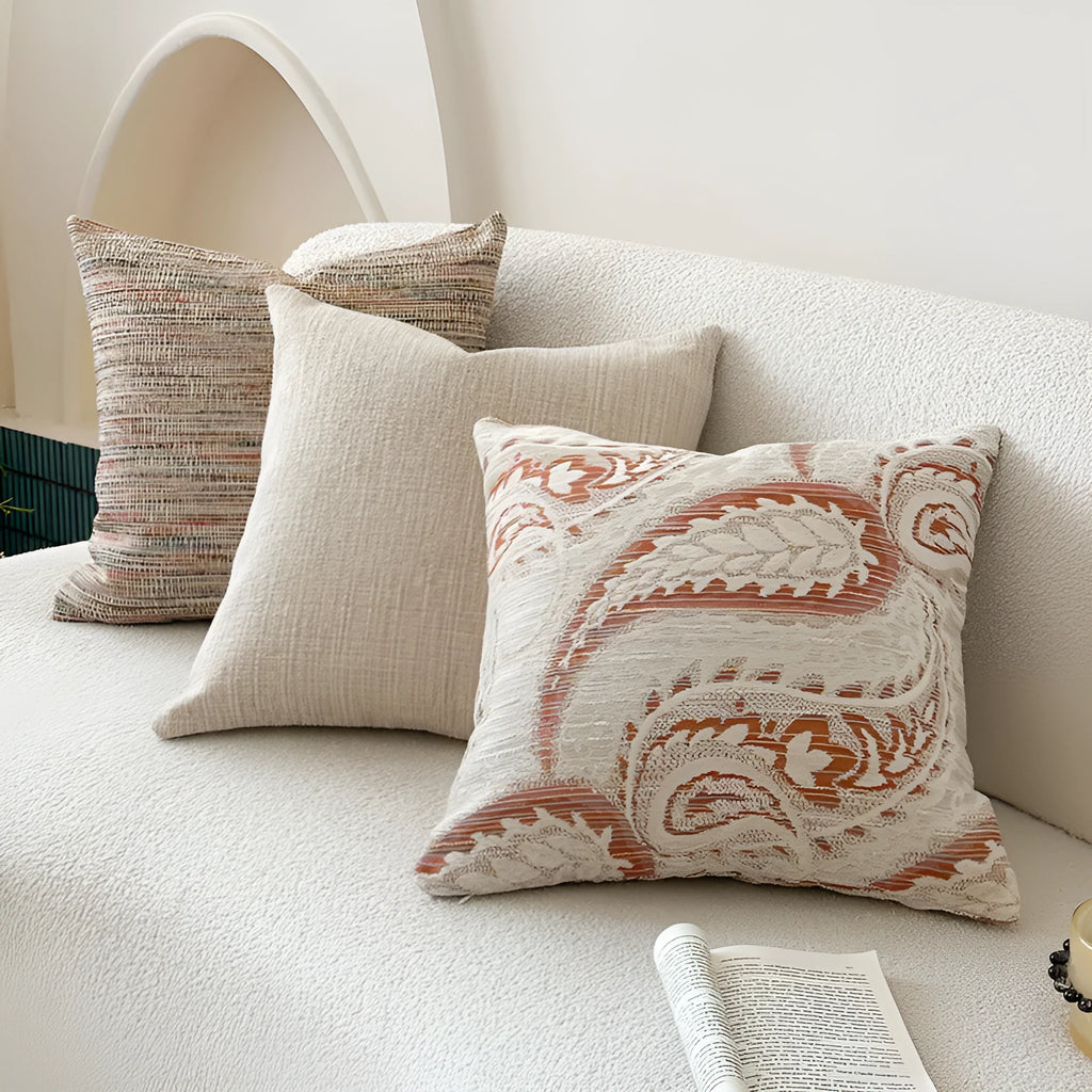 American-style yarn-dyed jacquard sofa pillow with paisley pattern showing plant and flower details
