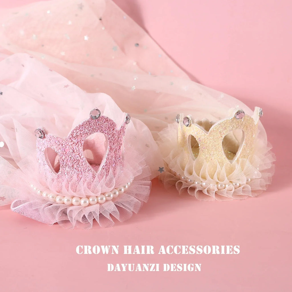 Princess crown headdress for a cat with a beige veil, pet costume accessory