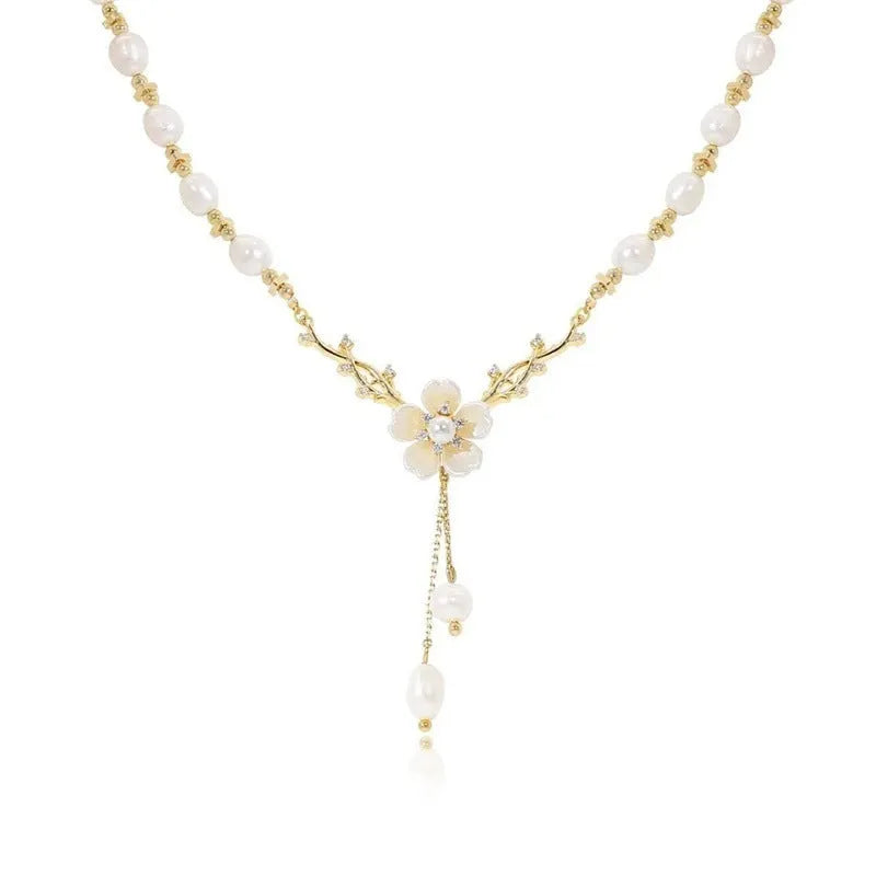 Pearl flower coloured alloy necklace with rose and floral chain design for women's fashion and office wear