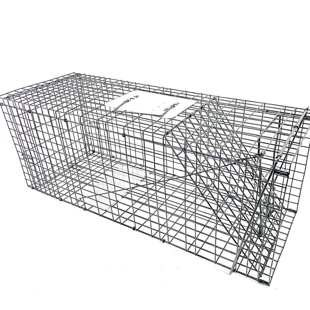 Fully automatic foldable cat trap cage galvanised steel 60x20x18cm with pedal mechanism on grass
