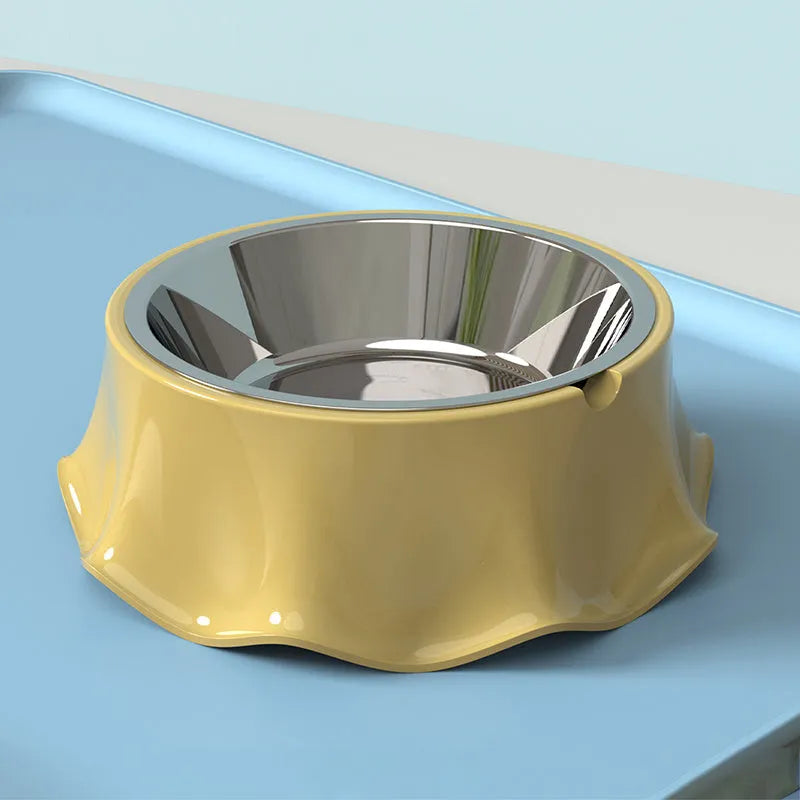 Non-slip stainless steel cat and dog feeding bowl with rubber bottom in blue colour