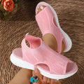Women's black platform sports sandals with mesh lining and a flat toe bracket on a rubber sole.