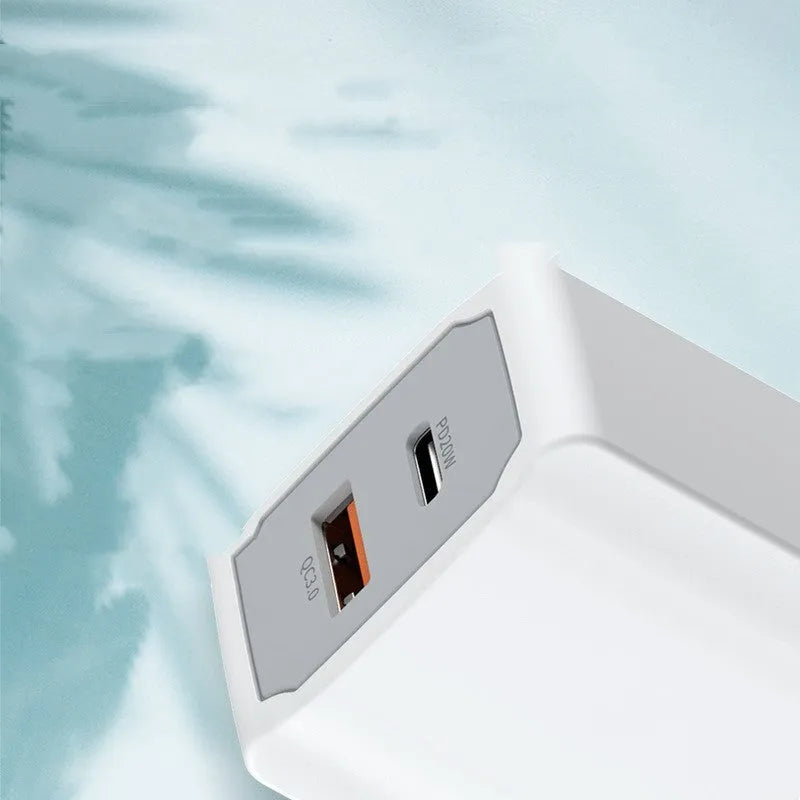 White European standard phone fast charger set with USB interface and fireproof ABS PC construction