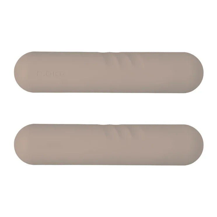 Silicone-edged hand-drawn dumbbell stick for fitness in various colours and weights.