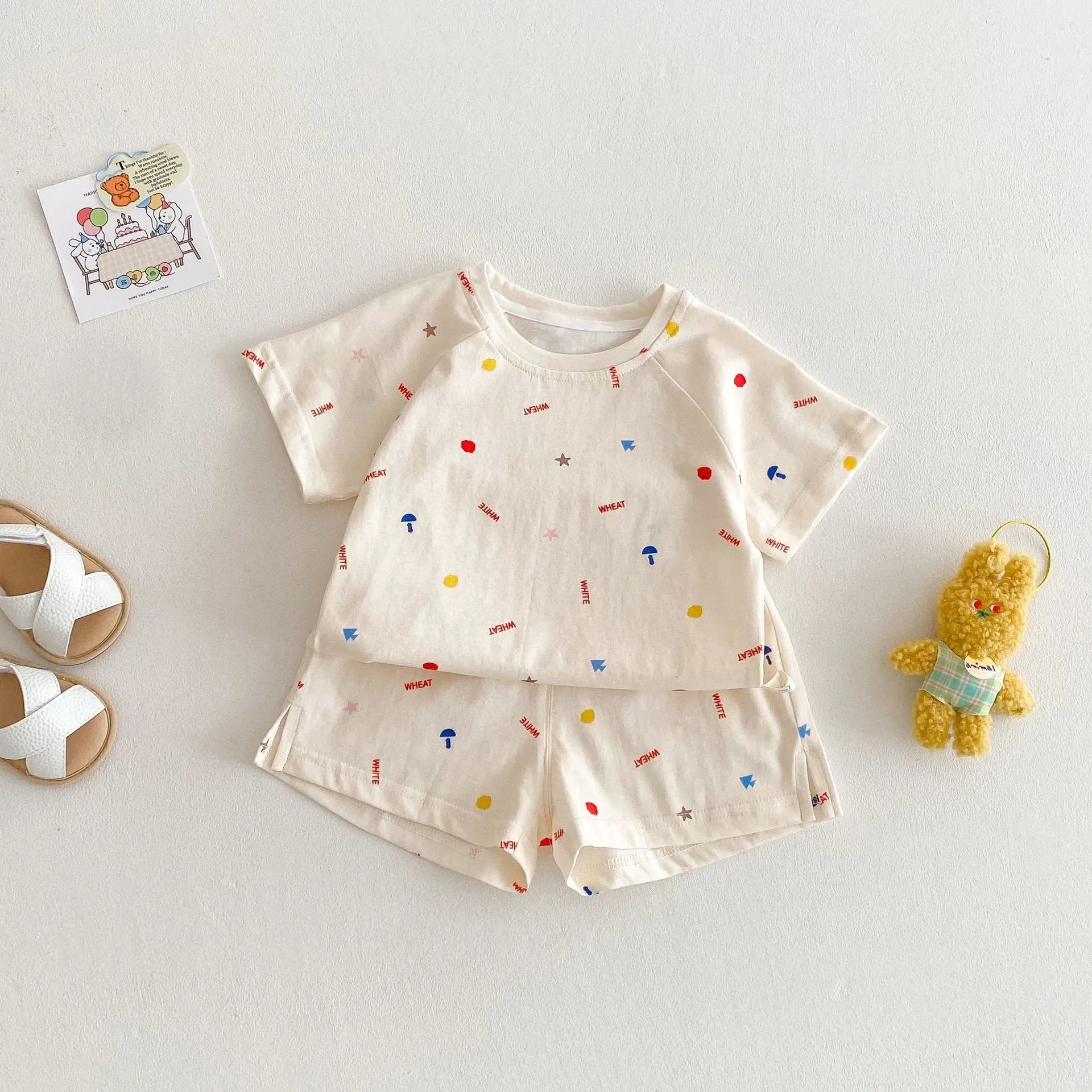 Cartoon print cotton baby two-piece outfit with short sleeve shirt and shorts in submarine pattern