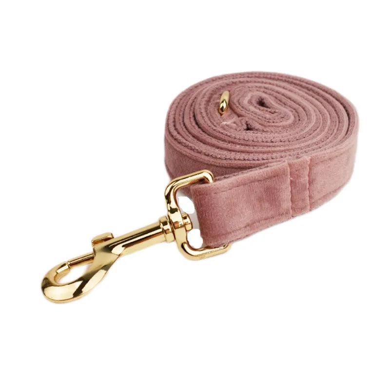 Light purple pink velvet dog collar with matching accessories on white background