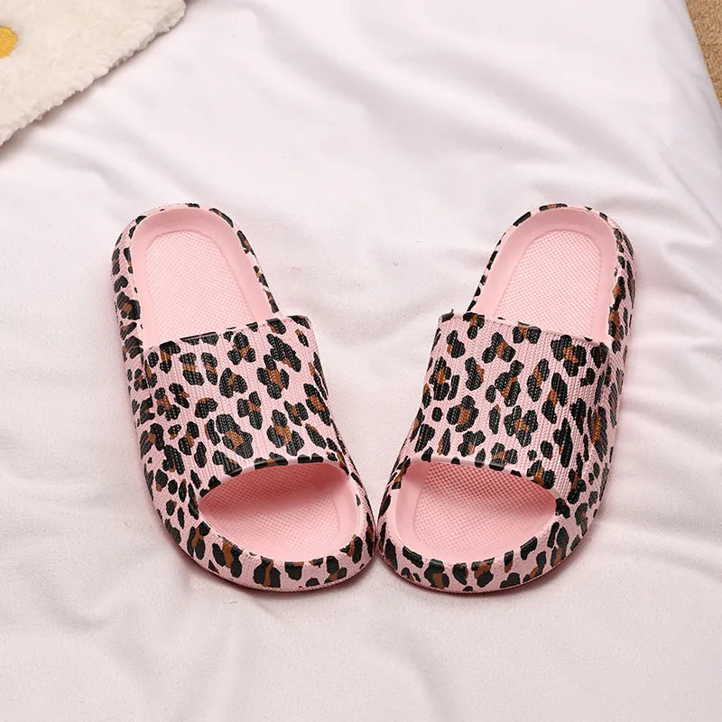 Women's leopard print slippers with thick EVA sole in Korean style sandal design