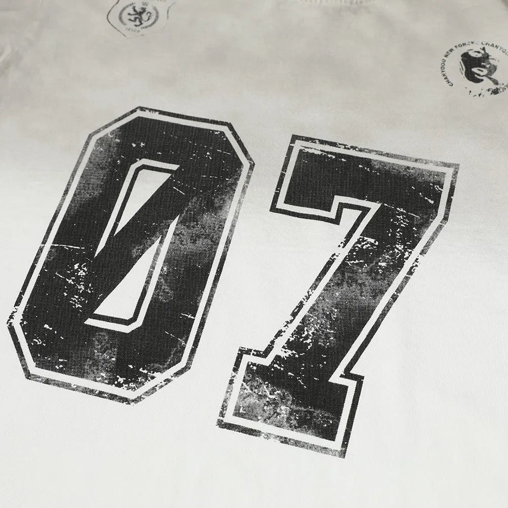 Men's short-sleeved printed t-shirt in pure cotton, shown in white and black.