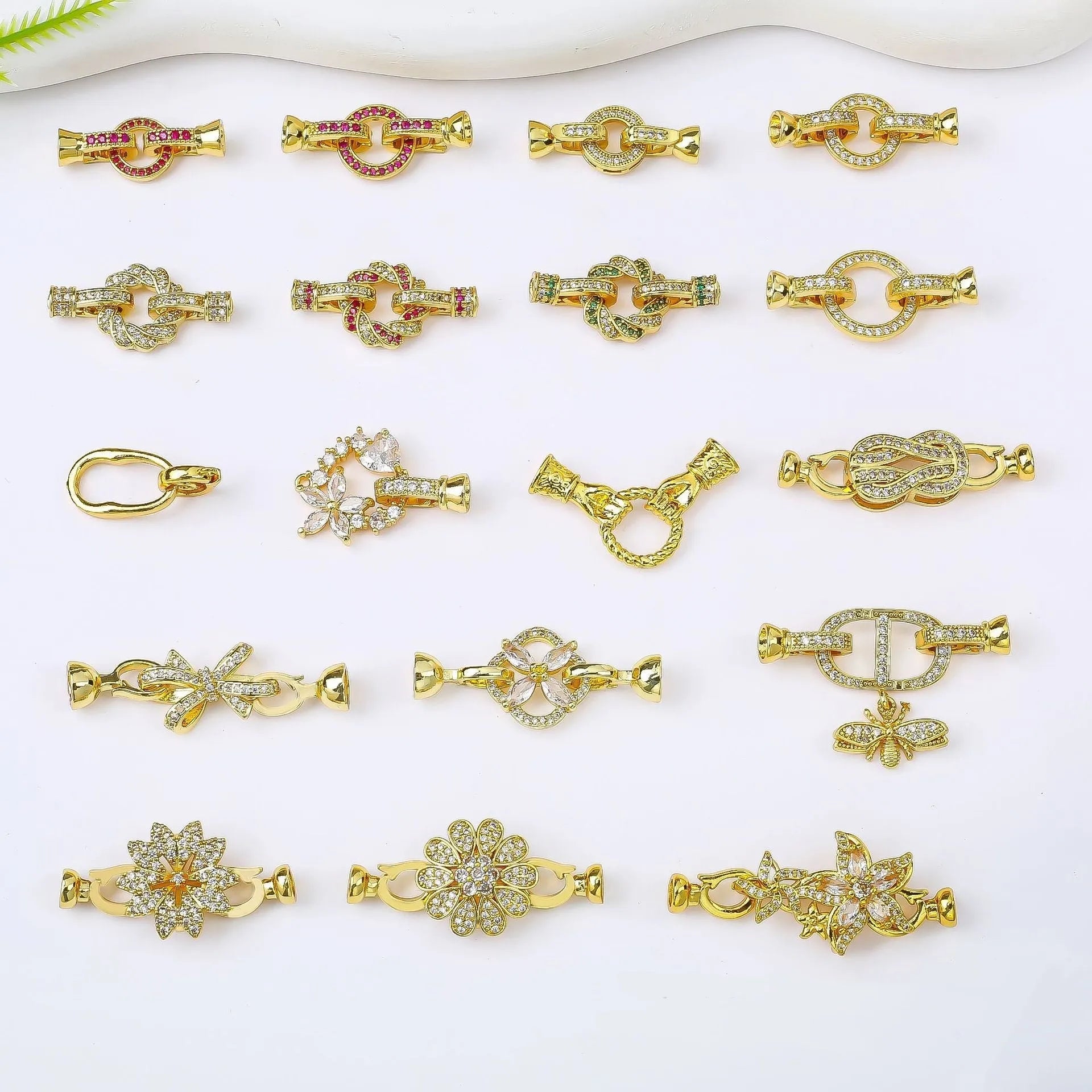 Small gold colour electroplated chain buckle for DIY necklace making with clasp mechanism