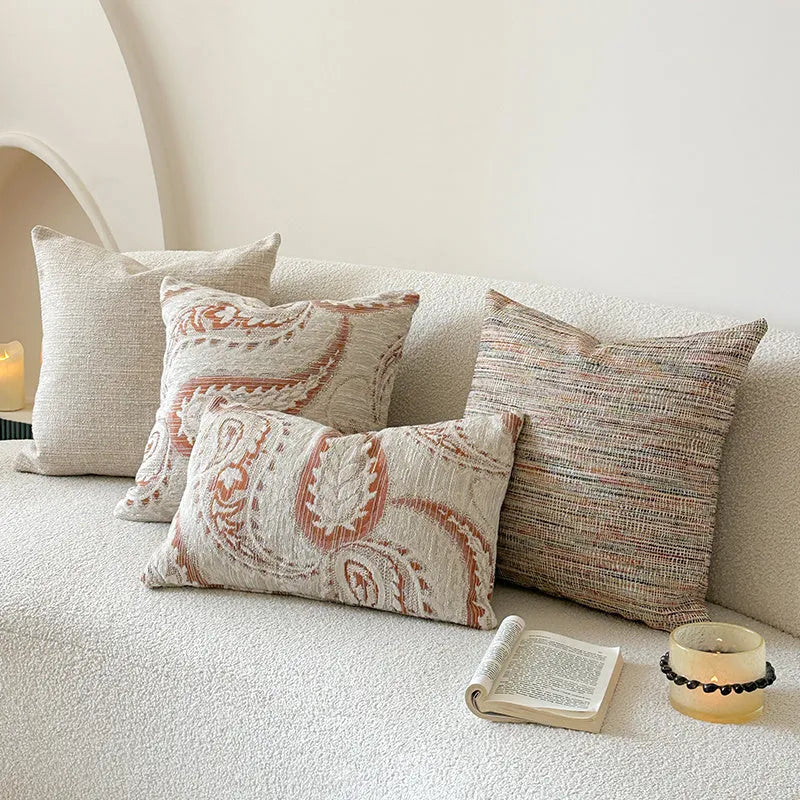 American-style yarn-dyed jacquard sofa pillow with paisley pattern showing plant and flower details