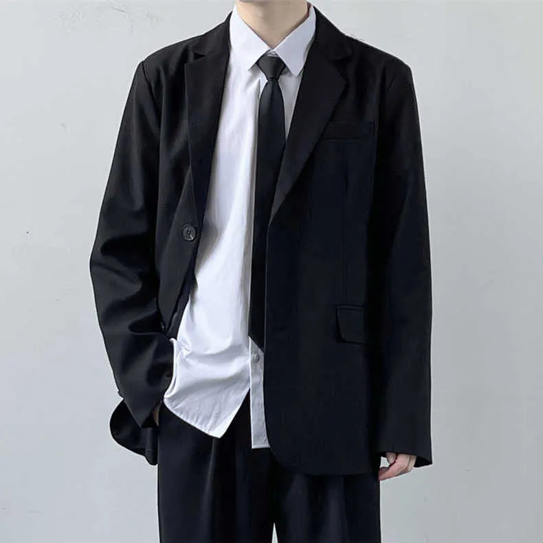 Men's plus size college style suit set with jacket, trousers, white shirt and tie in loose fit
