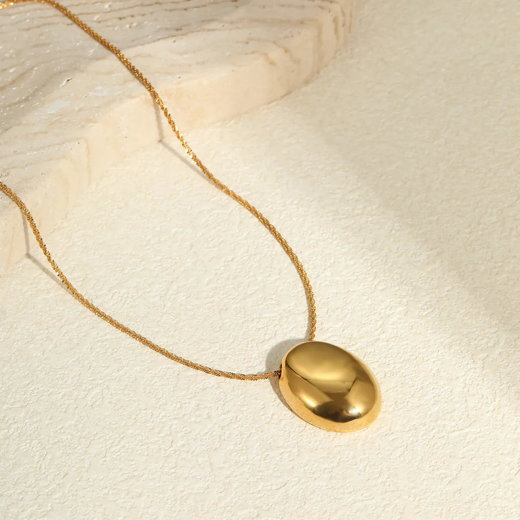 Gold geometric pendant necklace with adjustable 41-50cm chain on stainless steel with 18K gold-plating