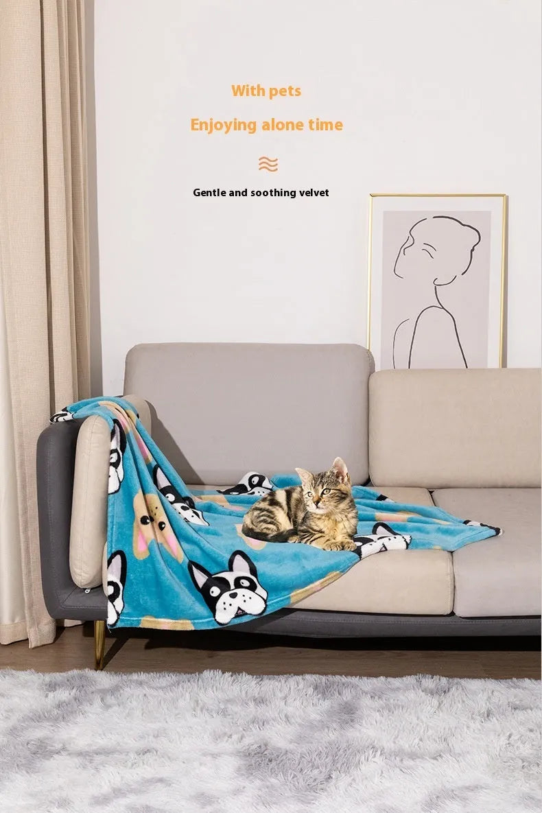 Double-sided flannel pet blanket with cartoon dog pattern in blue colour